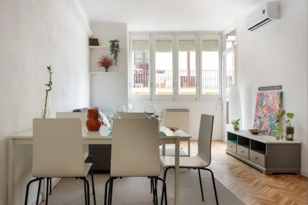 Renovated Apartment In Vila De Gracia Βαρκελώνη Ισπανία